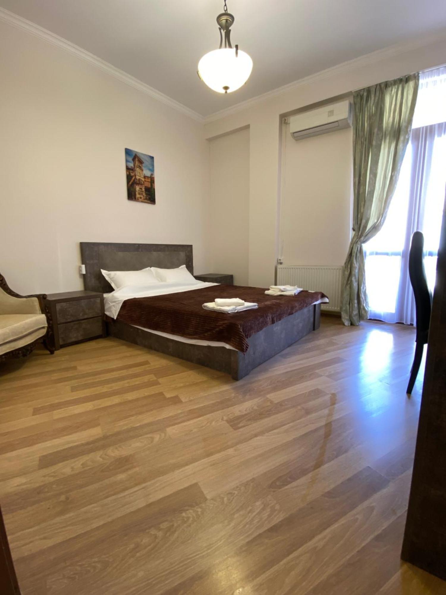 Siqvaruli Tiflis Dış mekan fotoğraf
